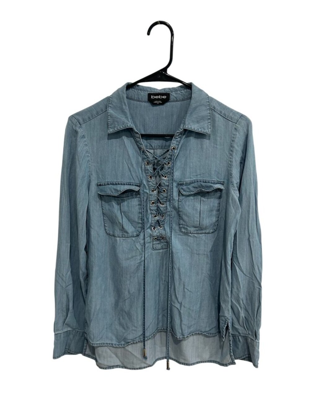 Bebe S/P Lace Up Chambray Shirt Pockets Button Cuffs Light Blue Boho Minimalist